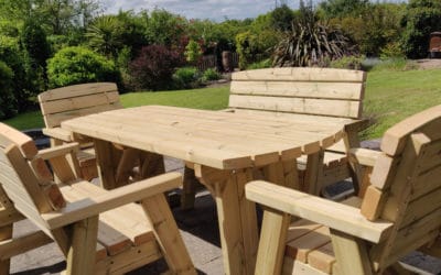 Why Low Moisture Levels Are Key to Long-lasting Wooden Garden Furniture