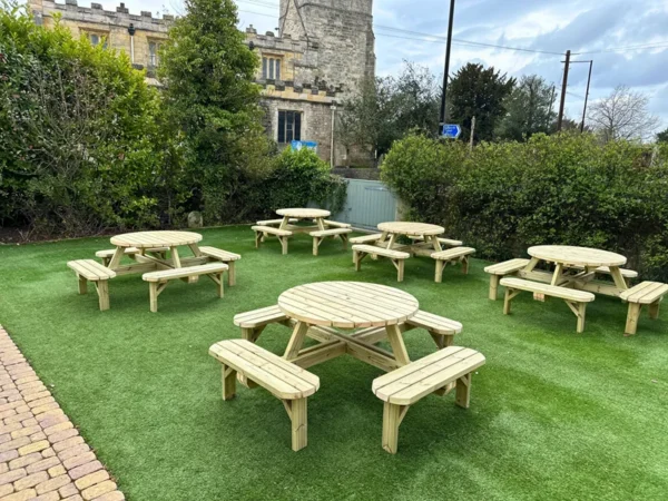 8 seater round picnic table