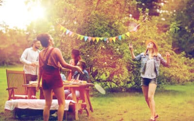 The Best Garden Furniture & Layouts for Summer Entertaining